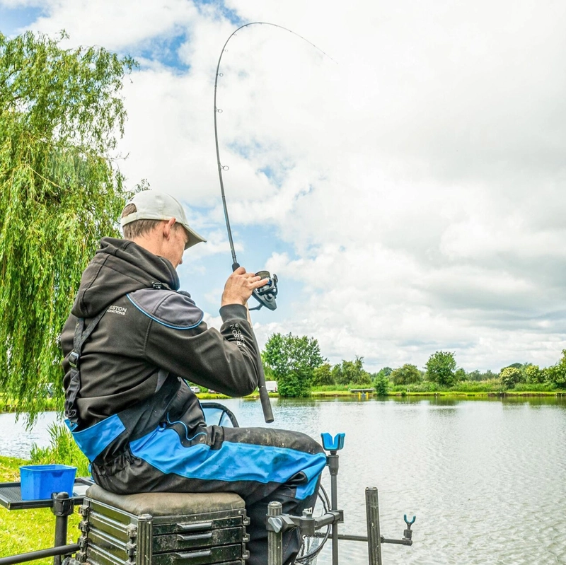 Preston Innovations Monster XS Carp Feeder Rods